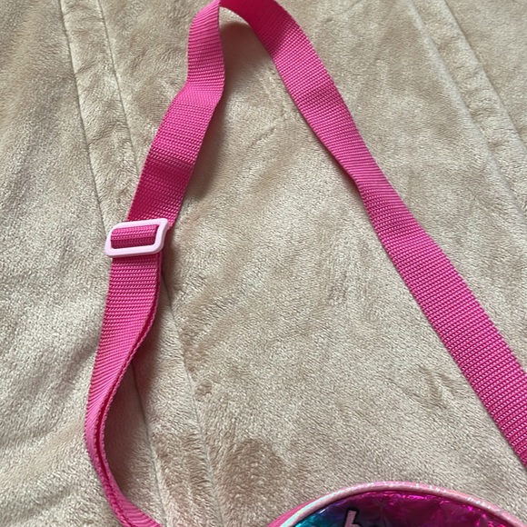 Hello kitty purse and Pez - Picture 4 of 7